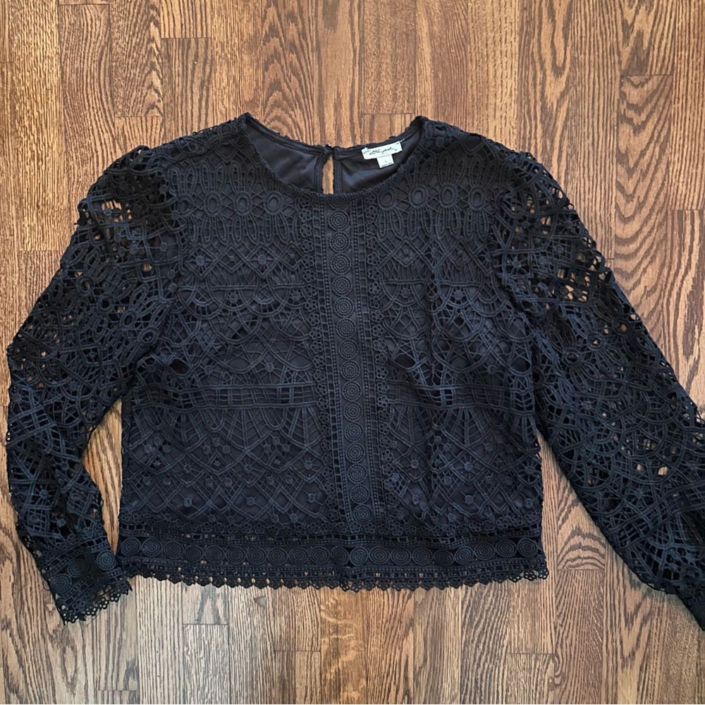 NWOT Ultra Pink Black Lace Long Sleeve Blouse